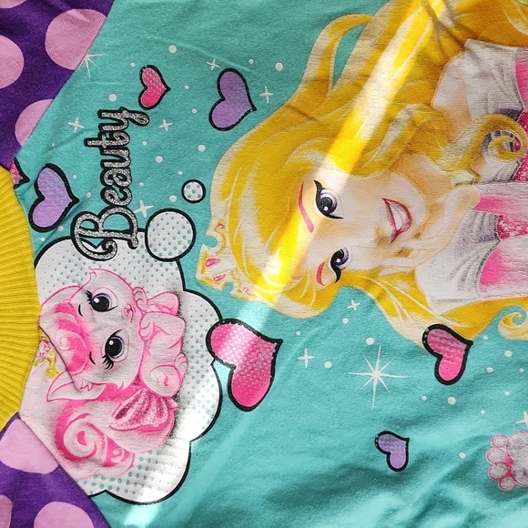 Upcycle princess dress - Picture 2 of 3